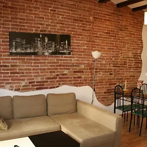  Appartamento Rustic 2 Bedroom Poble Sec